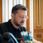 Перемовини з росією: Зеленський розповів про склад делегації