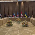 Наступний раунд тристоронніх мирних переговорів може відбутися у Стамбулі – Bloomberg