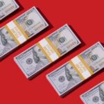 Курс гривні зростає. У чому причина і за скільки купують долар? — Forbes.ua